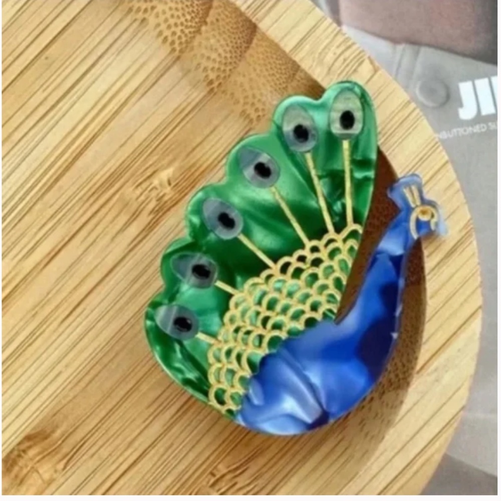 ❤️ FREE Parrot Bird Peacock Hair Accessory Modern Chic Girly Trendy Party Clip